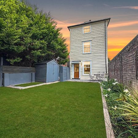 Fisherman'S Cottage - Harwich Breaks - Brand New - Long Stays Available Great Prices - Get In Touch For All Bookings - Cottage In Harwich - Beach Stay Экстерьер фото