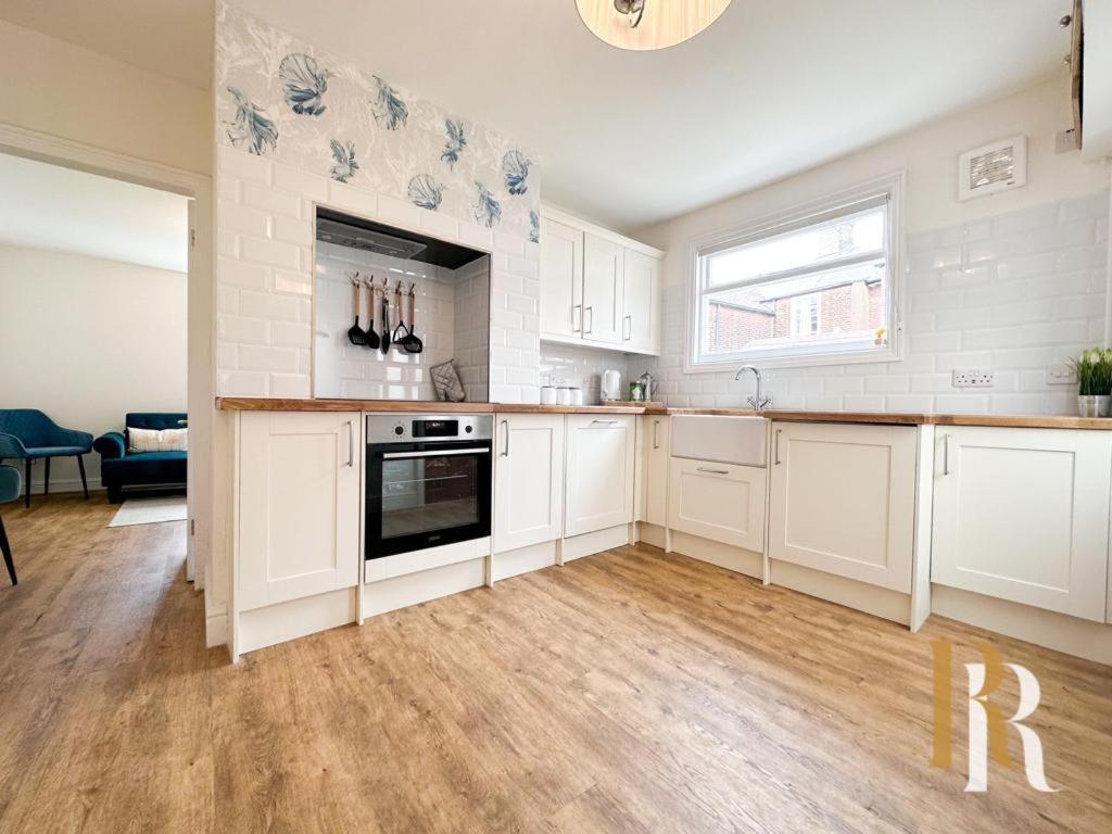 Fisherman'S Cottage - Harwich Breaks - Brand New - Long Stays Available Great Prices - Get In Touch For All Bookings - Cottage In Harwich - Beach Stay Экстерьер фото