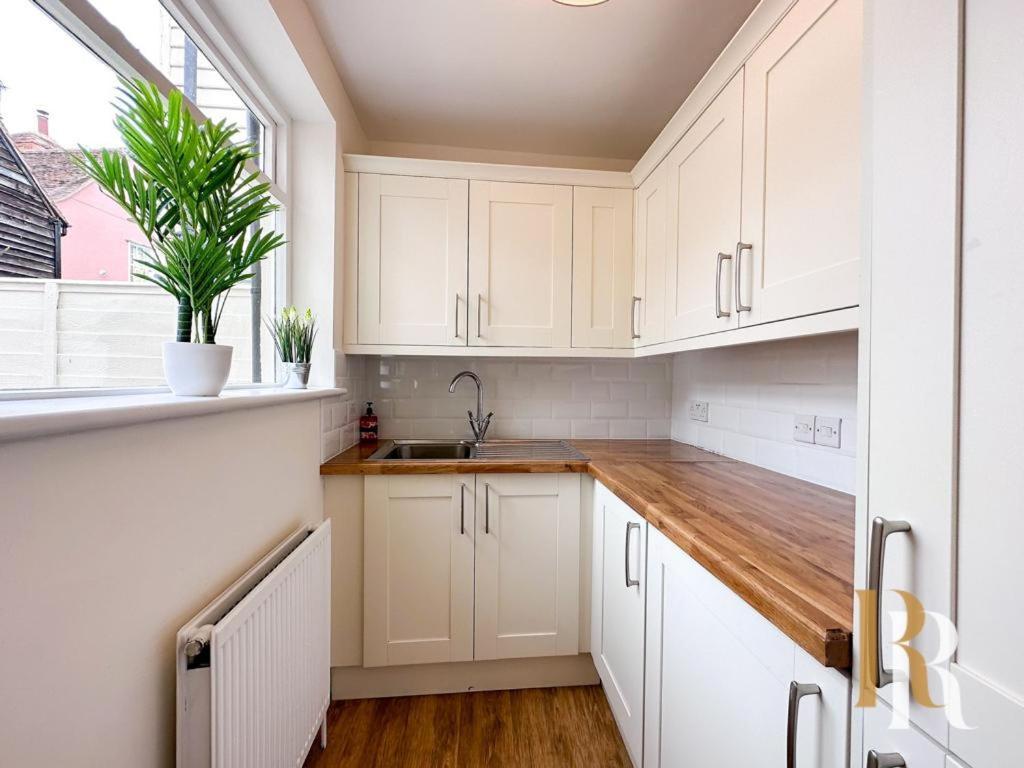 Fisherman'S Cottage - Harwich Breaks - Brand New - Long Stays Available Great Prices - Get In Touch For All Bookings - Cottage In Harwich - Beach Stay Экстерьер фото