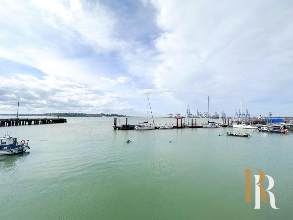 Fisherman'S Cottage - Harwich Breaks - Brand New - Long Stays Available Great Prices - Get In Touch For All Bookings - Cottage In Harwich - Beach Stay Экстерьер фото